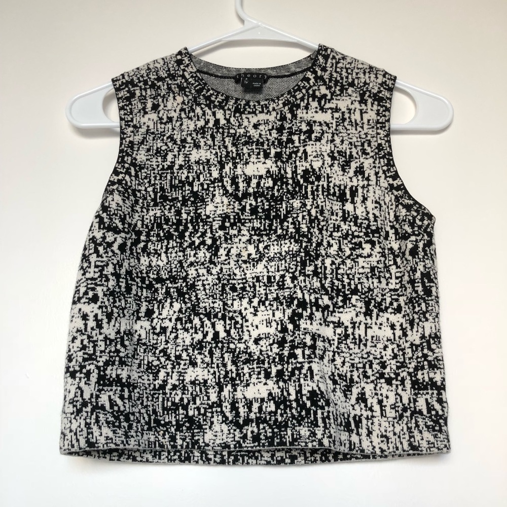 (LIKE NEW) Theory Two Piece Set (1/2)
